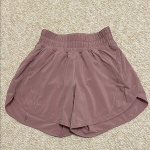 Lululemon Women's Mauve Shorts Size 2